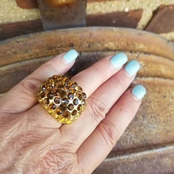 Bold amber tones crystal ring 6.5/7 - Picture 3 of 7